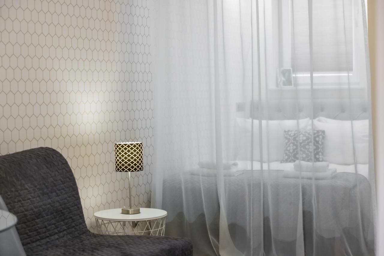 Leo Apartments Old Town Krasków Εξωτερικό φωτογραφία